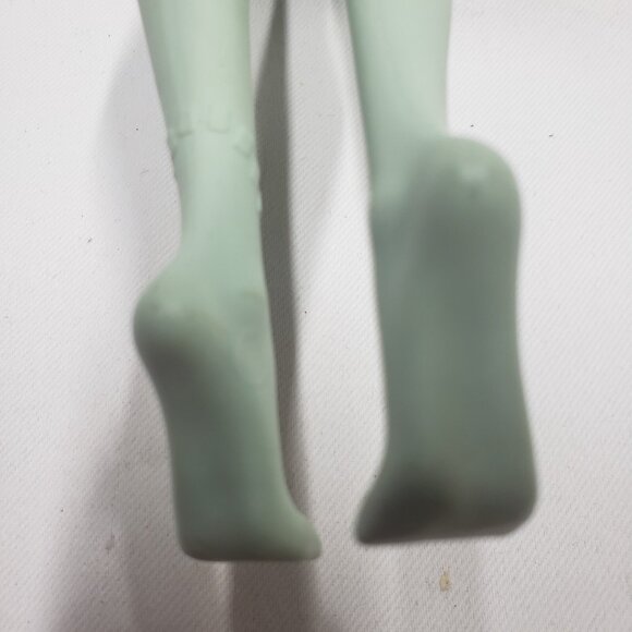 Monster High Frankie Stein Doll 2016 Mattel Fashion Doll Only - Picture 8 of 11